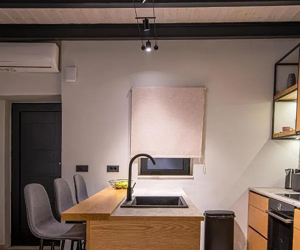 Chania - Centre Maisonette * Χανιά