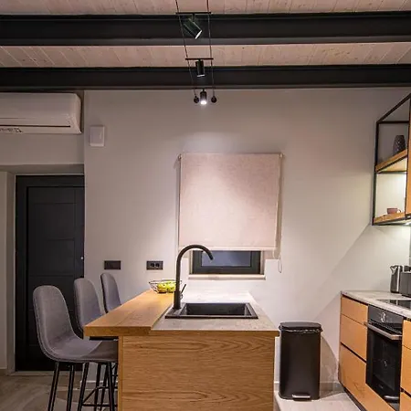 Chania - Centre Maisonette * חאניה